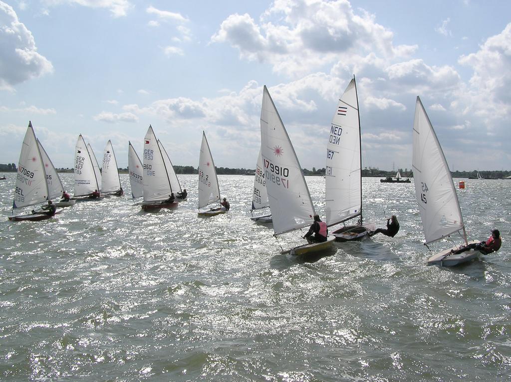金洛伊 Sailcenter Limburg旅舍 外观 照片